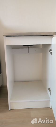 Кухонная мойка с тумбой