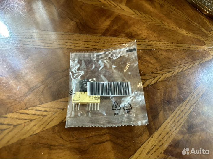 Набор коннекторов asus 12005-00110000 новый