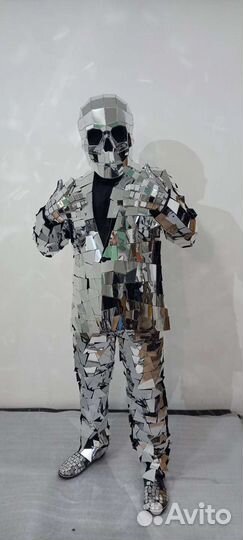 Костюм зеркальный череп