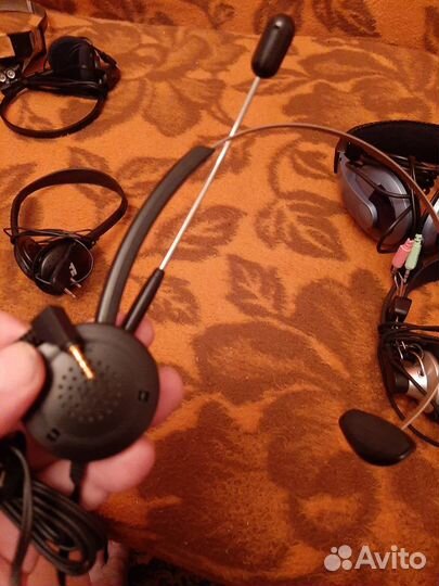 Наушники разные
