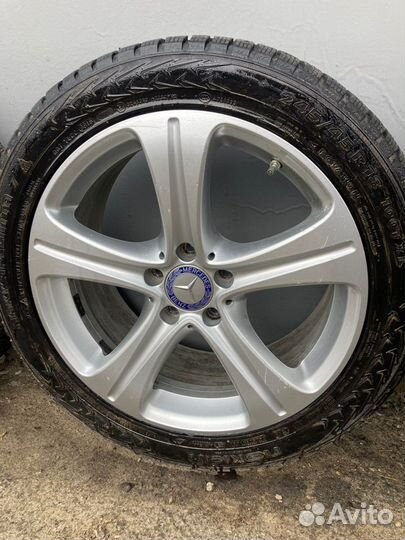 Nokian Tyres Hakkapeliitta 7 245/45 R18