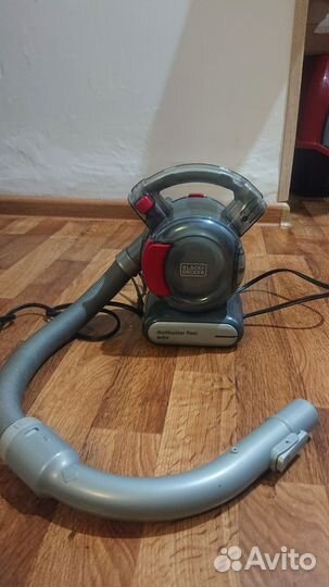 Пылесос для уборки салона авто black & decker