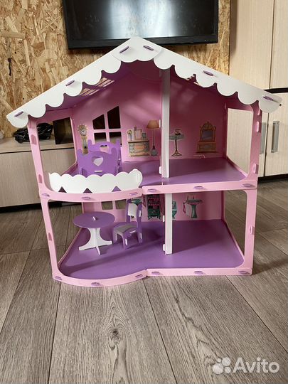 Домик для кукол