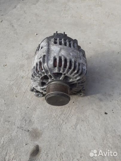 Генератор VW Golf 5 2003-2009