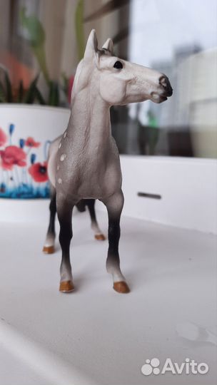Фигурки лошадей schleich