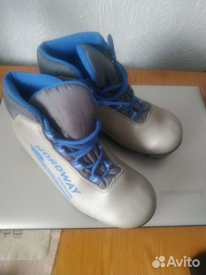 Лыжные ботинки (35 размер) Nordway Narvik