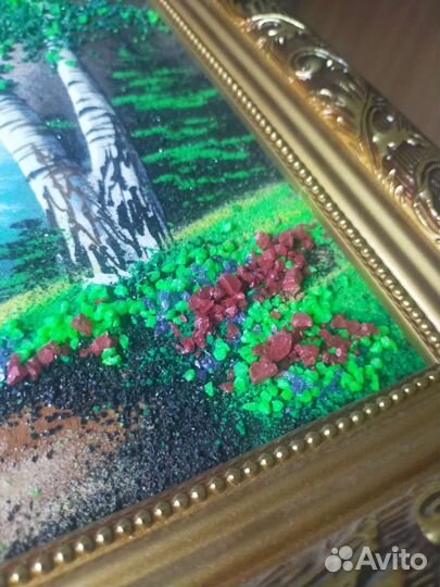 Картина интерьерная в багете Лебеди на водопаде