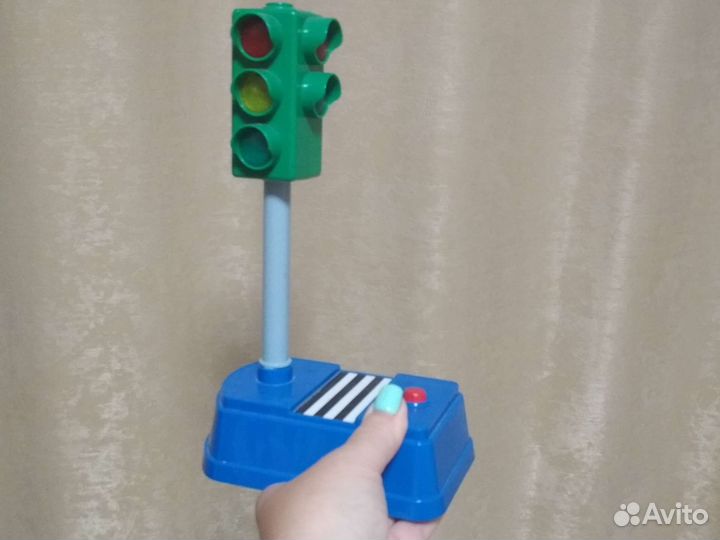 Детские игрушки