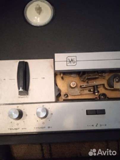 Катушечный магнитофон