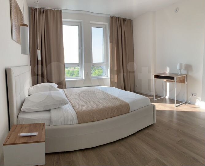 2-к. квартира, 60 м², 10/15 эт.
