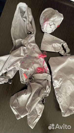 Дождевик для маленькой собаки