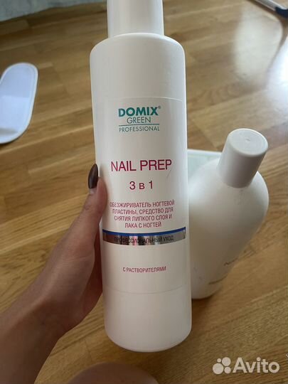 Стеллаж с гель лаками