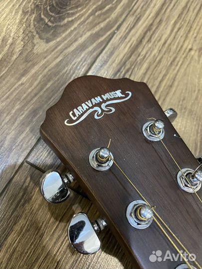 Гитара Caravan Music
