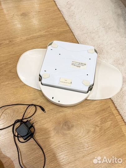 Весы для новорожденных laica