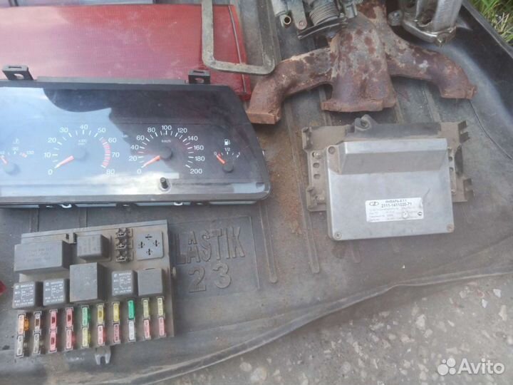 Запчасти на ваз 2110