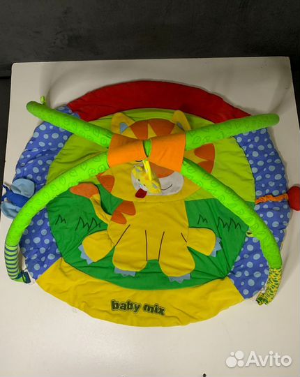 Развивающий коврик