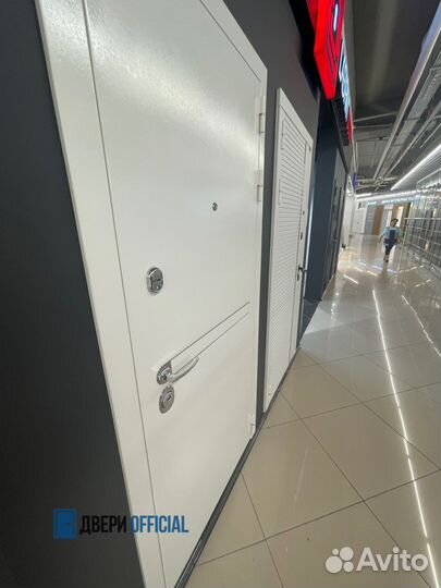 Дверь входная металлическая белая в наличии