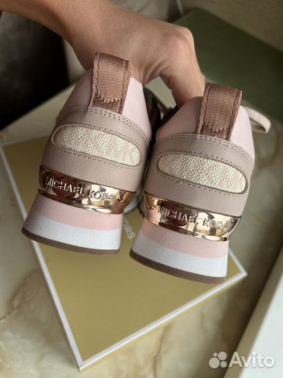 Кроссовки Michael Kors новые оригинальные