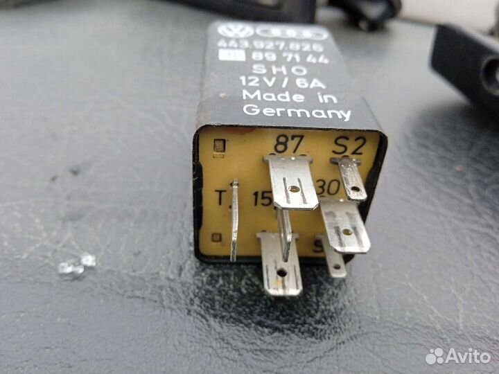 Реле авs абс Ауди 100