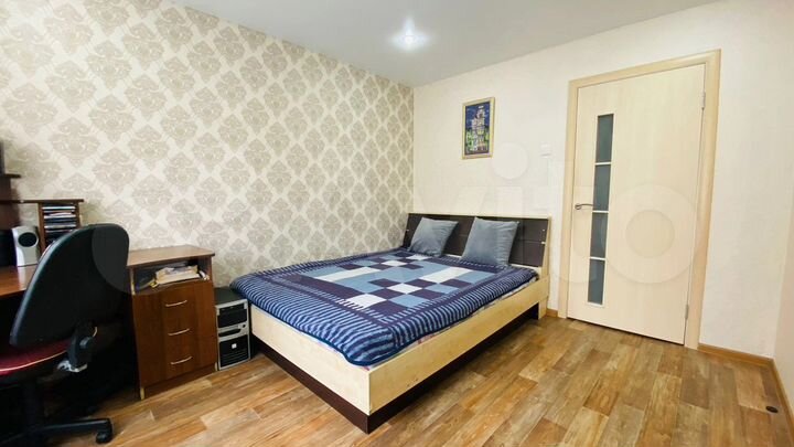 2-к. квартира, 54 м², 4/9 эт.