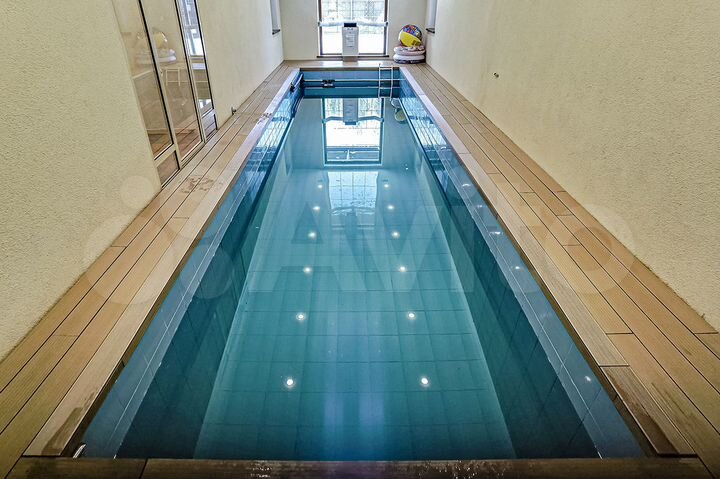 Коттедж 350 м² на участке 30 сот.