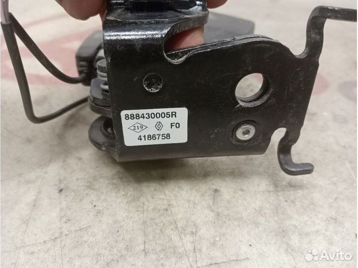 Ответная часть замка двери, 888430005R renault meg