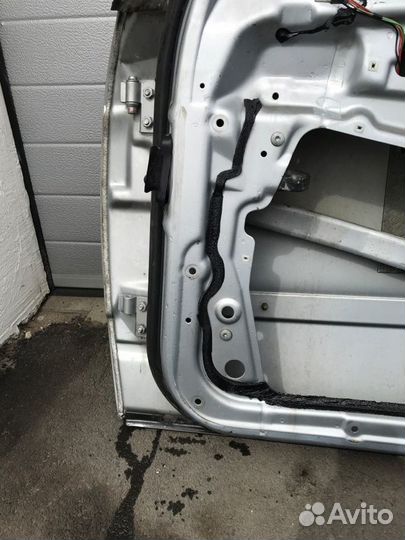 Дверь боковая передняя правая Bmw 520I E39 M52