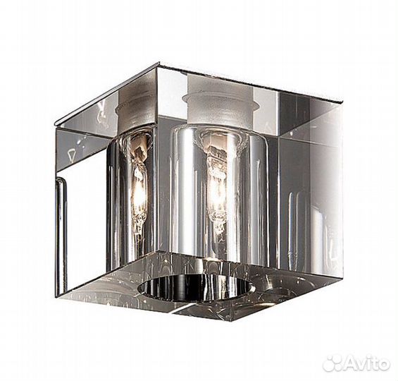 Светильник встраиваемый точечный потолочный