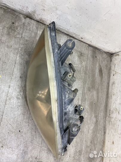 Фара правая Chery Fora (A21)