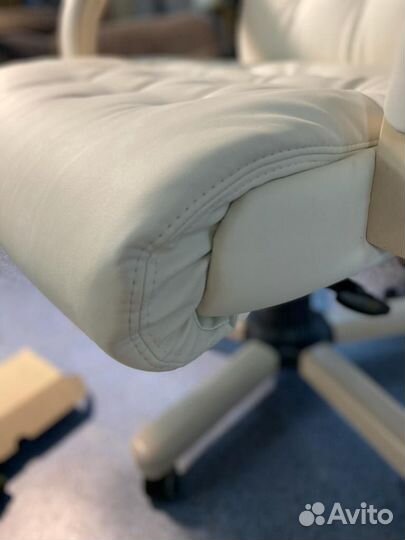 Компьютерное кресло