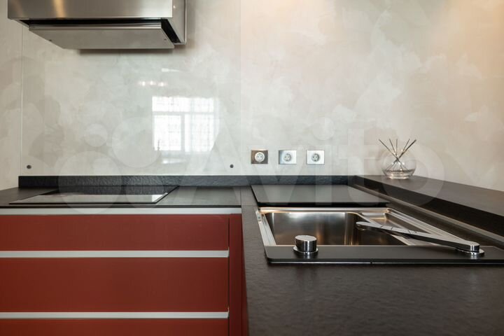 3-к. квартира, 132 м², 14/16 эт.