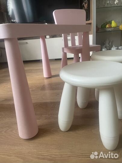 Стол и стулья IKEA маммут