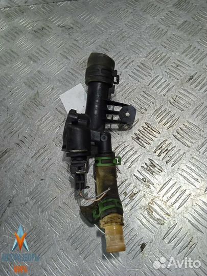 Корпус термостата Renault Megane 2 рест. 2007