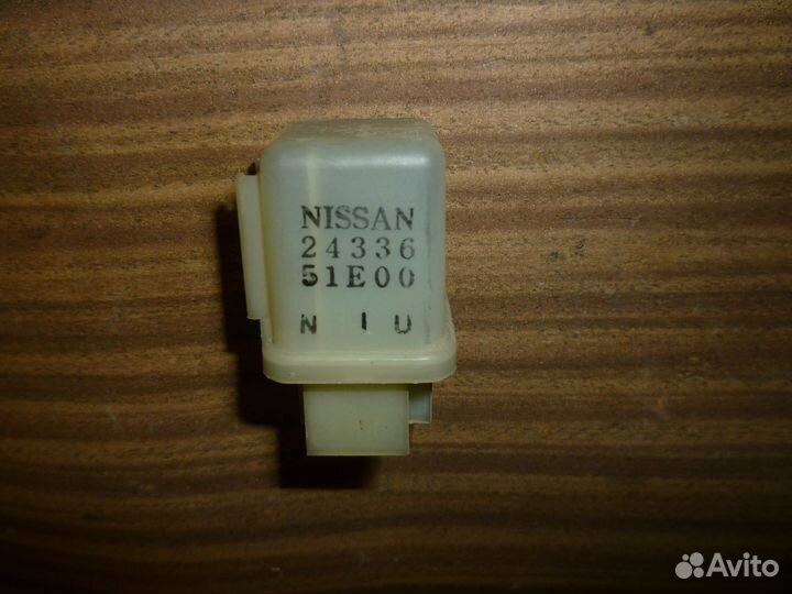2433651E00 Реле Nissan Primera 1 поколение (P10)