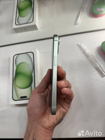 iPhone 15, 128 ГБ