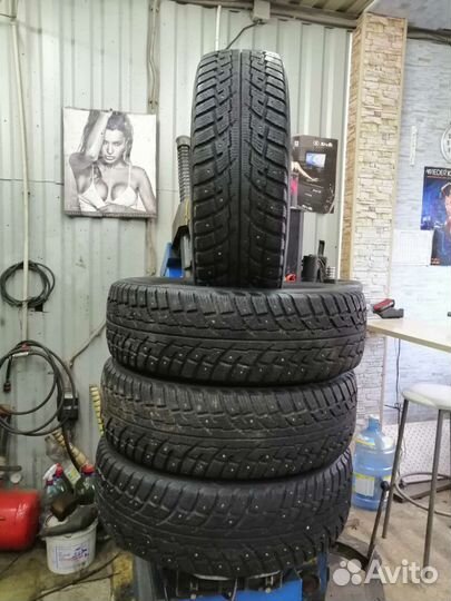 Kumho Ecsta PA31 215/70 R16