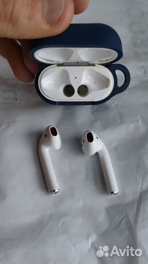 Зарядный кейс Apple airpods оригинал