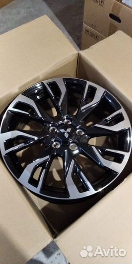 Новые Диски Mitsubishi R18 5x114,3 (в коробках)