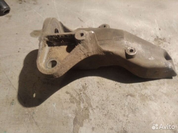 Кронштейны АКПП