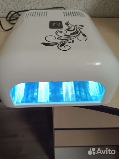 Уф лампа для ногтей