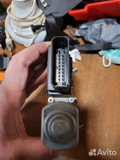 Моторчик стеклоподъемника 1ko959 703 b