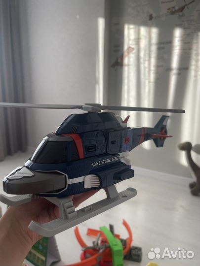 Вертолет тобот Y