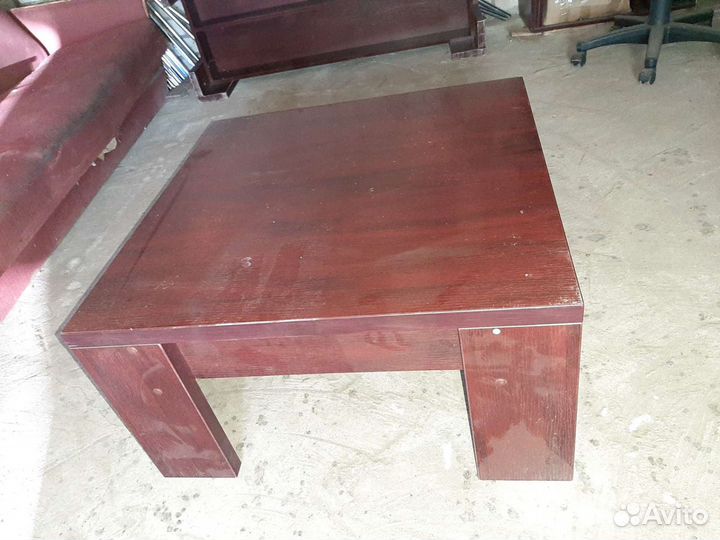 Тумба, подставка скамья