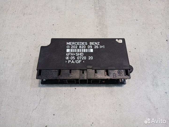 Блок комфорта Mercedes E320 W124 104.992 1993