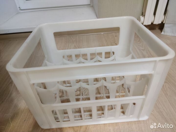 Ящик пластиковый для бутылок