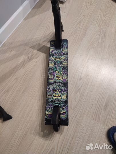 Трюковой самокат tech team voodoo