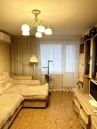 3-к. квартира, 69,5 м², 1/10 эт.