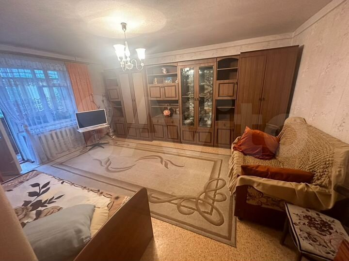 1-к. квартира, 35 м², 3/5 эт.