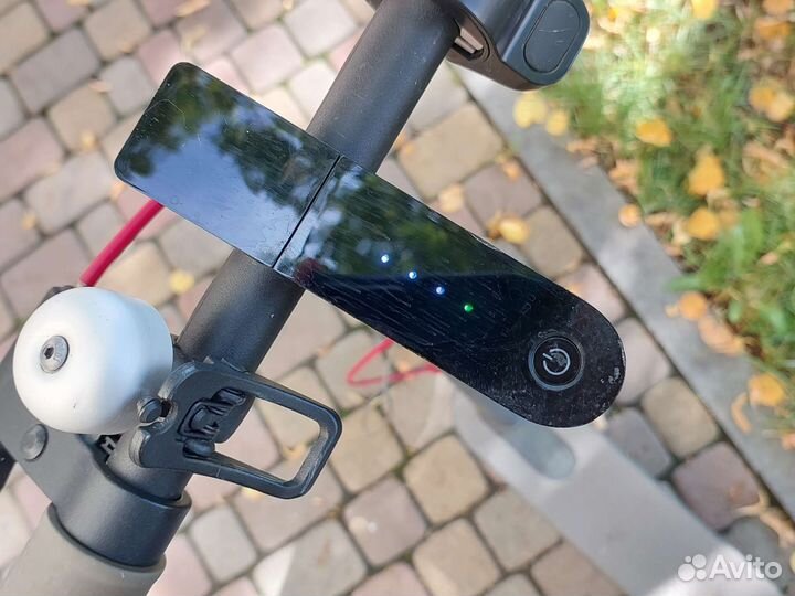 Самокат Xiaomi M365