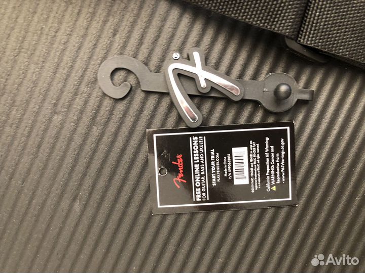Ремень для гитары Fender Strap White Logo 2’’
